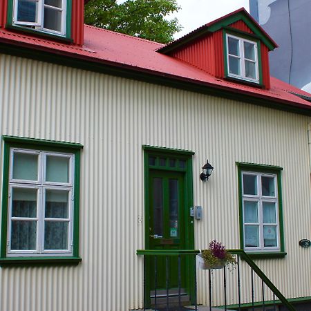 Grettir Guesthouse เรคยาวิก ภายนอก รูปภาพ