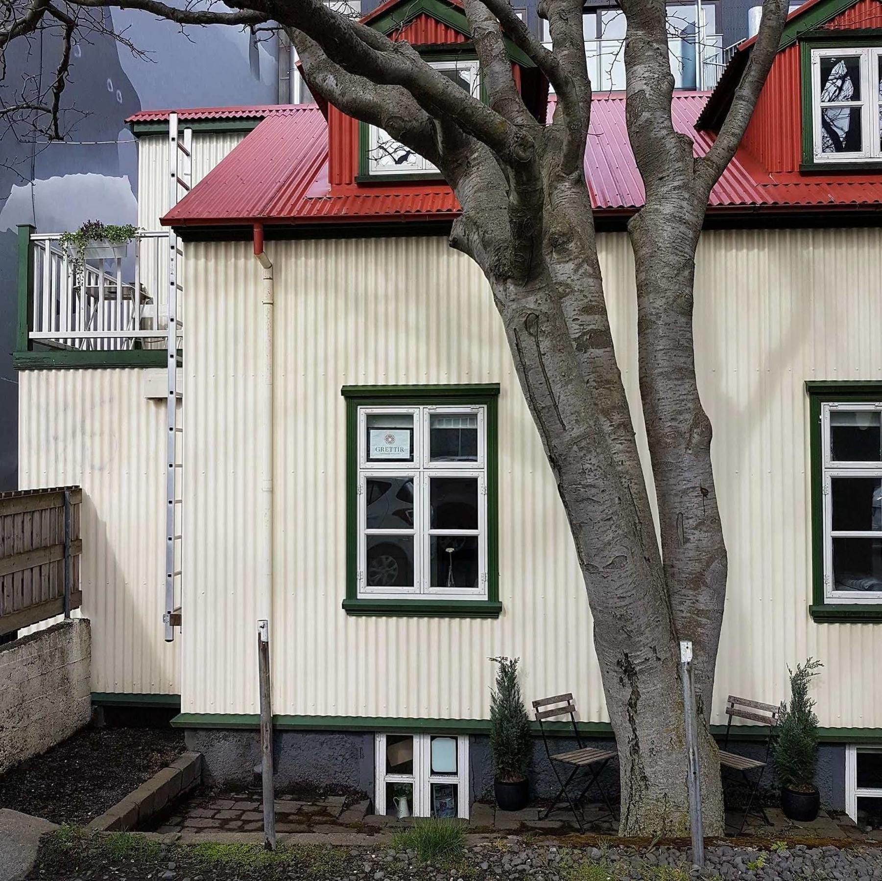 Grettir Guesthouse เรคยาวิก ภายนอก รูปภาพ