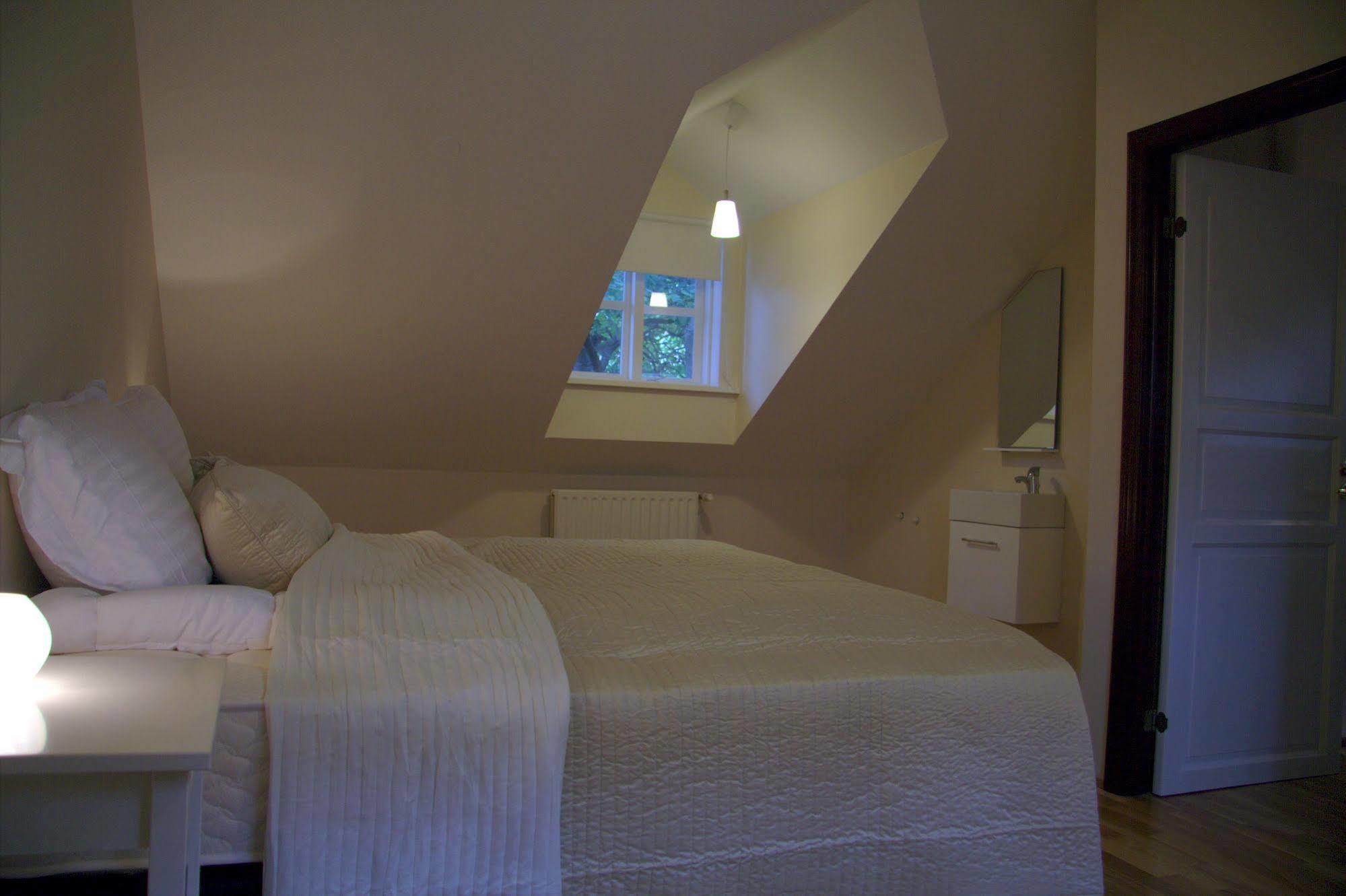 Grettir Guesthouse เรคยาวิก ภายนอก รูปภาพ